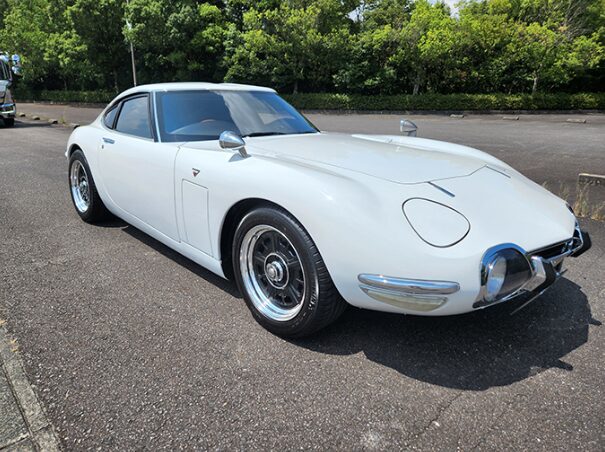 トヨタ2000gtもどき_1